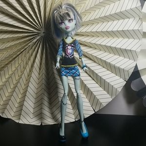 Ghoul Spirit Frankie Stein | Monster High